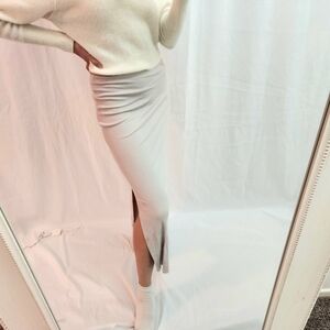 Chic Cream Maxi Skirt Beige minimalist knit ribbed Slimming, fall fashion.